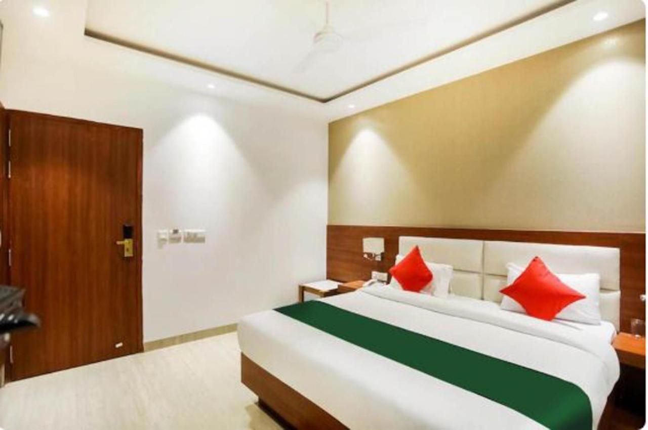 Hotel Royal Sky Luxury Near Delhi Airport New Delhi Ngoại thất bức ảnh